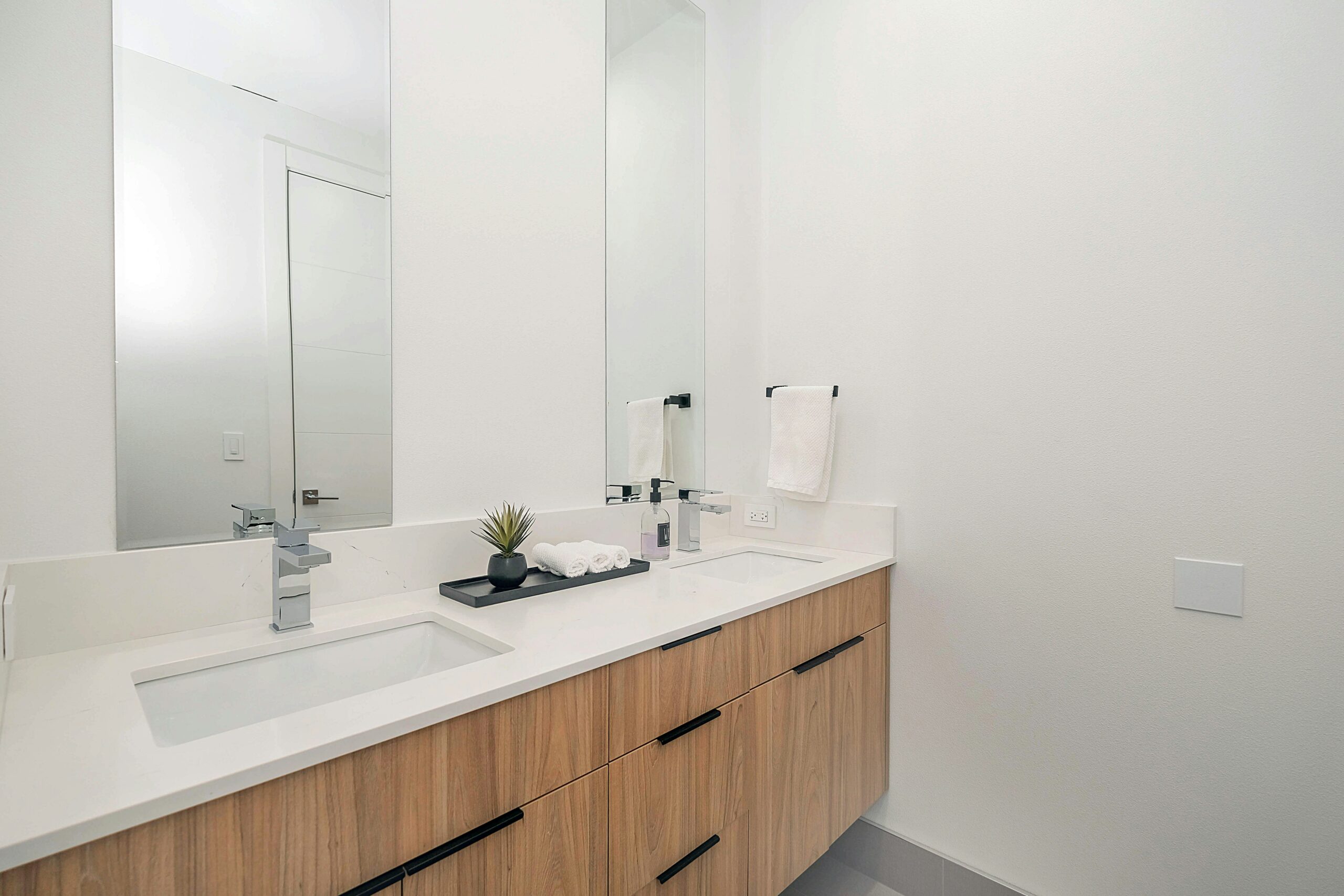 bedroom-washroom