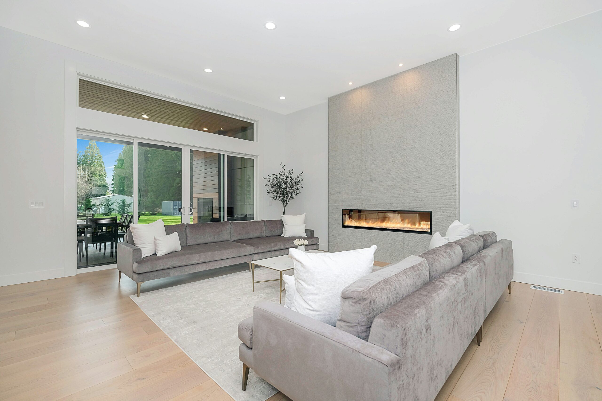 home-hall-3
